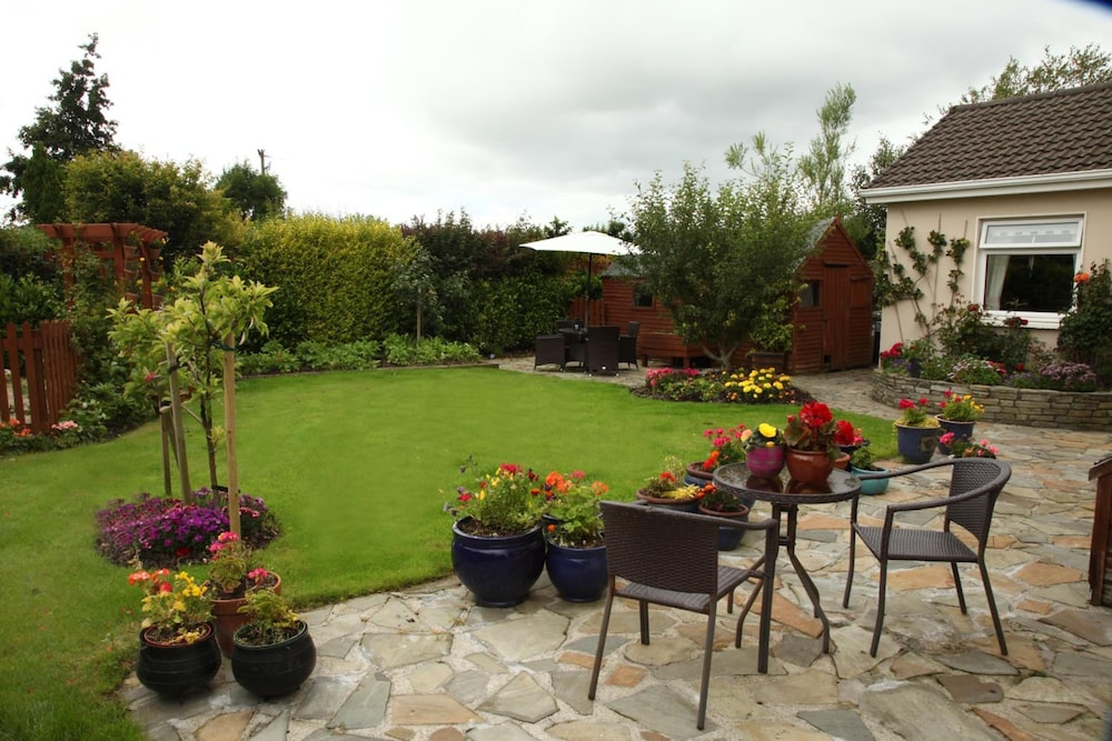 Brooklodge B&B