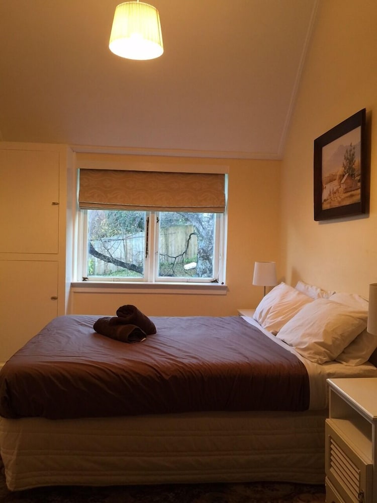 Manor House Backpackers