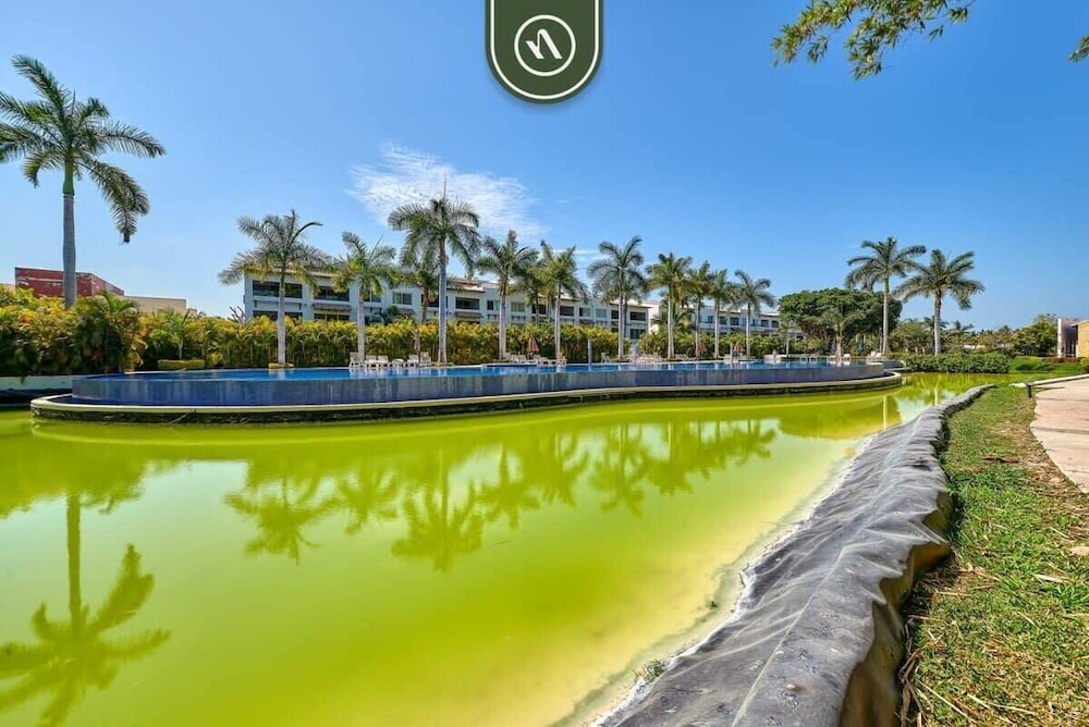 Amazing 2BR Condo in Nuevo Vallarta - Pool - King