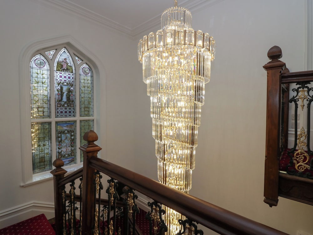 Beechgrove Manor