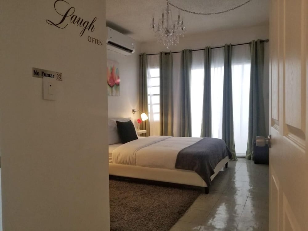 Aibonito Hotel 202