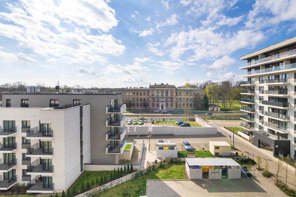 Żwirki Apartment Łódź by Renters