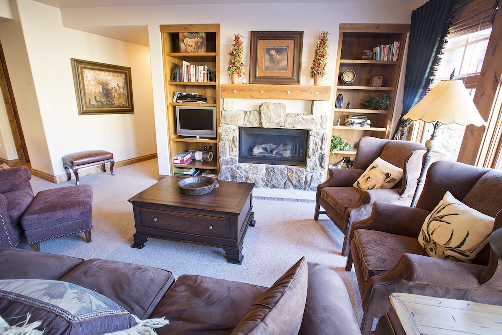 WestWall Lodge - Property Image 61