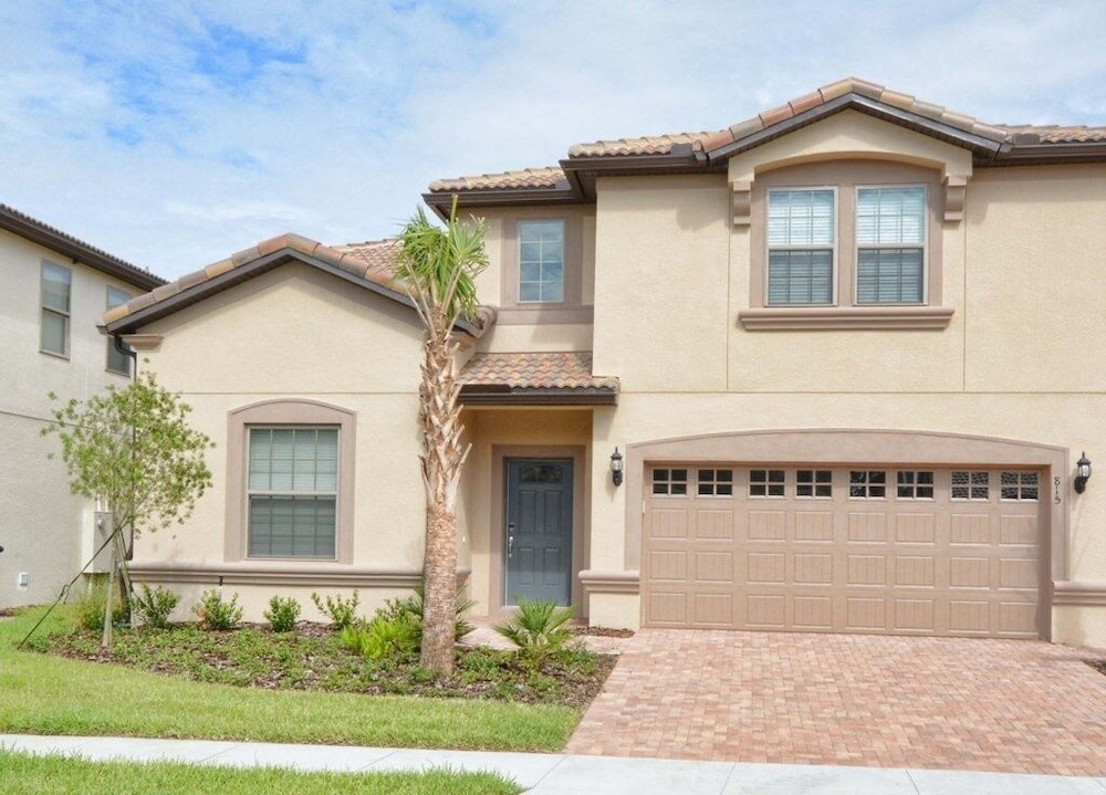 Windsor at Westside-8 Bedrooms House W/pool-3711ww Home by Redawning - Image 1