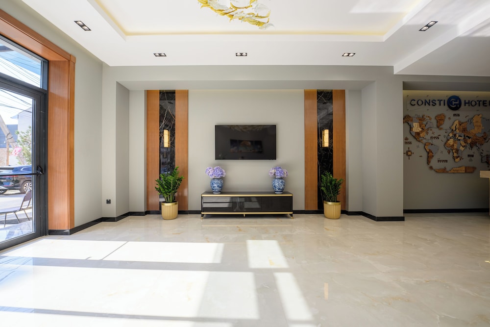 Consti Hotel Tashkent