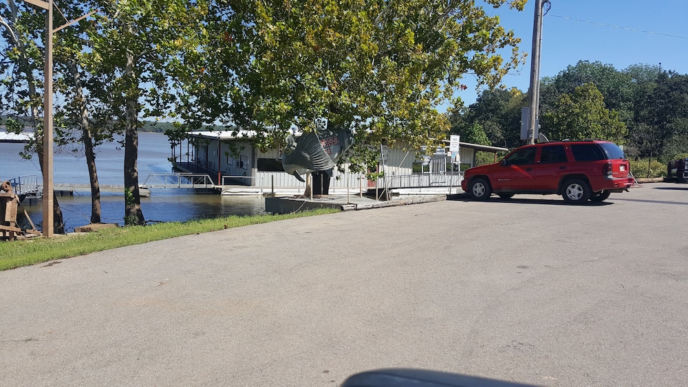 Lake Eufaula Inn