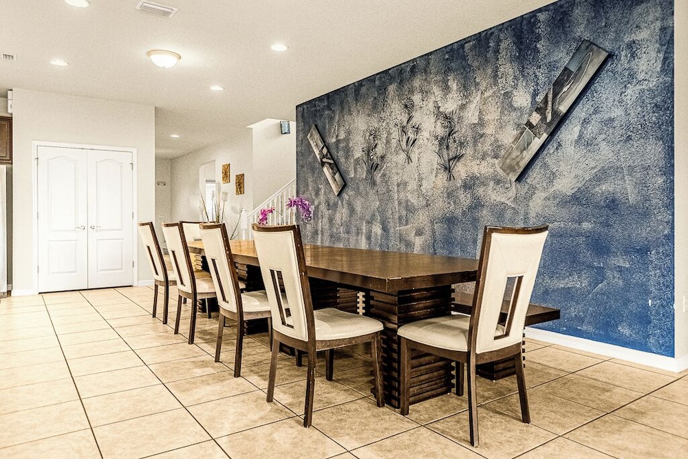 9BR Luxury Vacation Villa near Disney