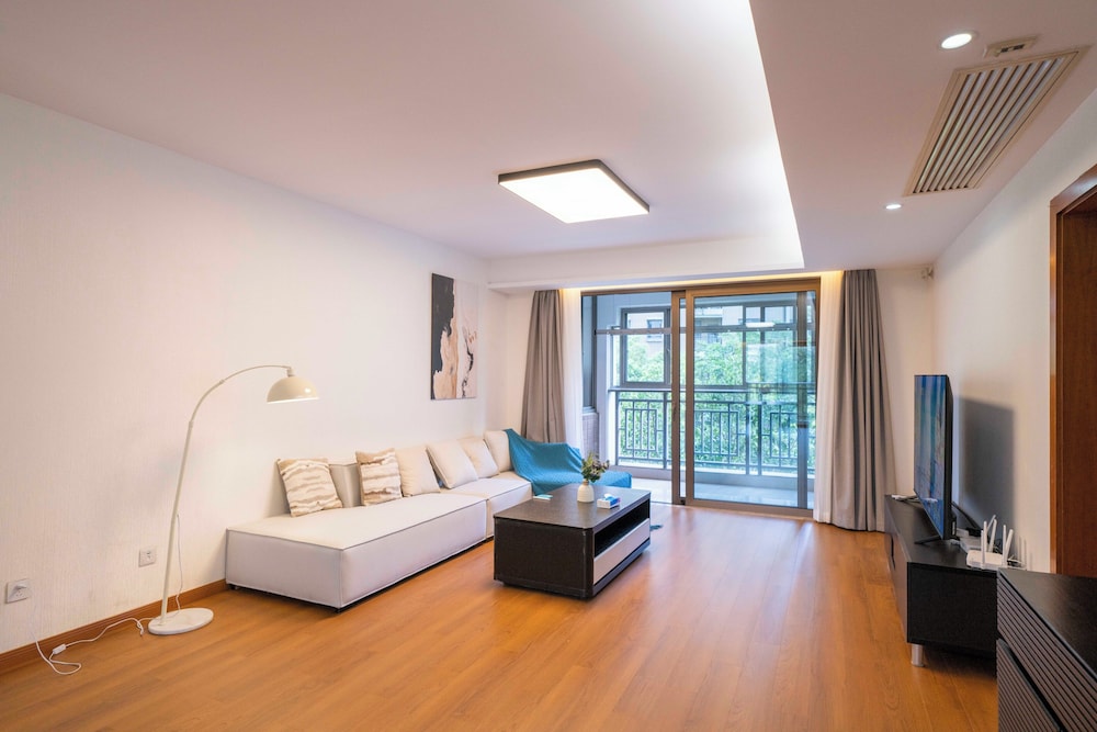 Tyms Luxury 3BR 2BA APT Bella Vita