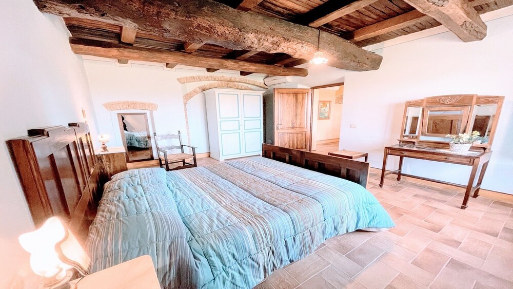 Beautiful Exclusive Pool Villa - Close to Spoleto bar Shops, Restaurants - Property Image 68