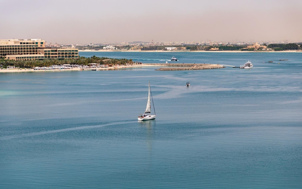 Luxury at Palm Jumeirah wz Private Beach
