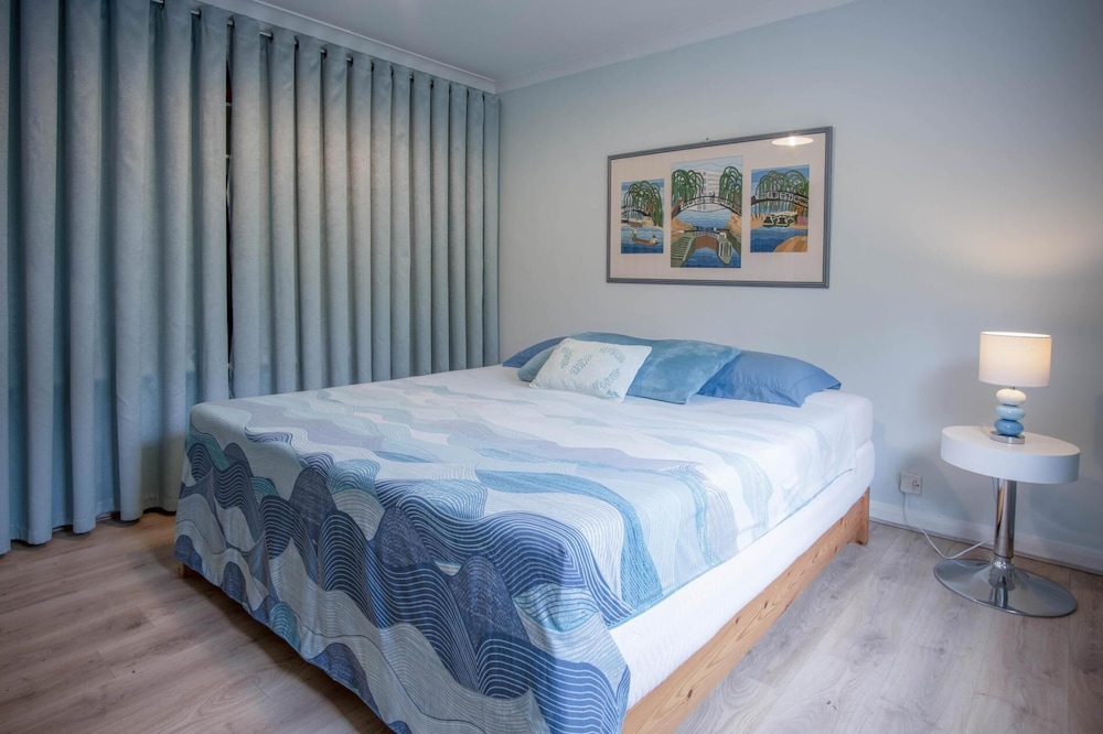 Longview - 4 Bedroom Holiday Home - Pembroke Dock