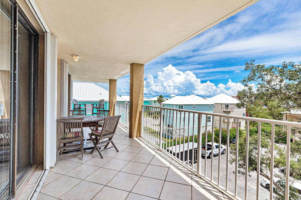Compass Point Condos