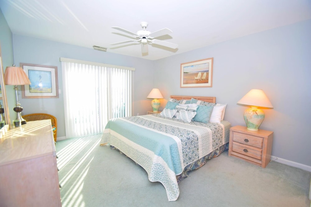 Baywatch Iii 302a 2 Bedroom Condo by RedAwning view 3
