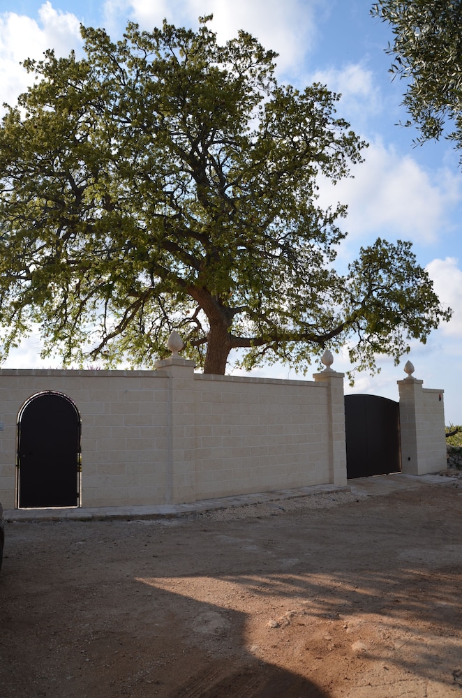 Masseria Poli