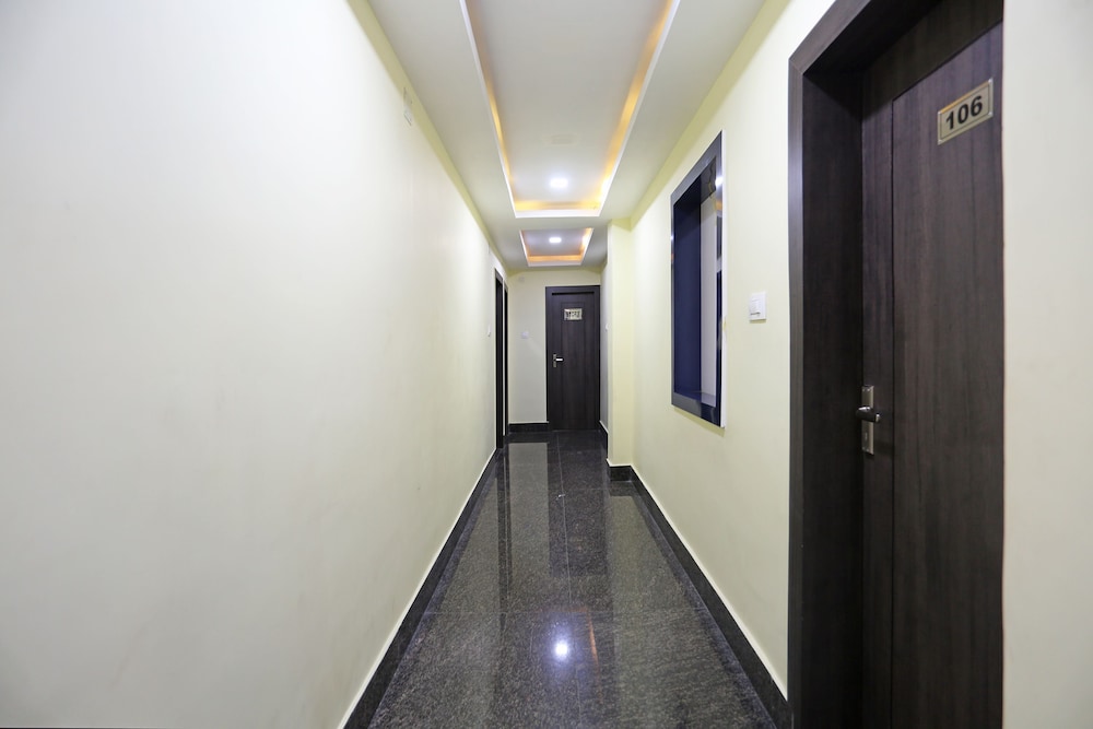 OYO 6709 Hotel L N International - Property Image 20