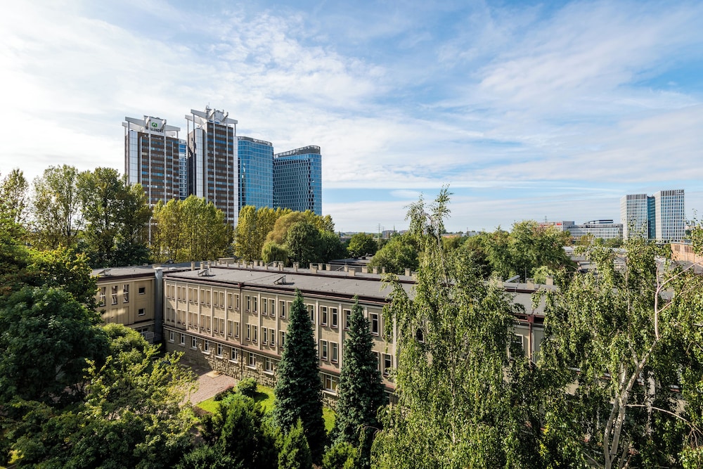 Tower II by Kairos Apartments