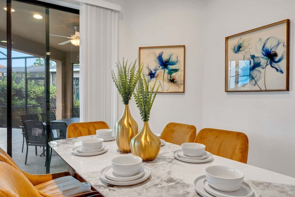 2311vd-providence 5 Bedroom Home