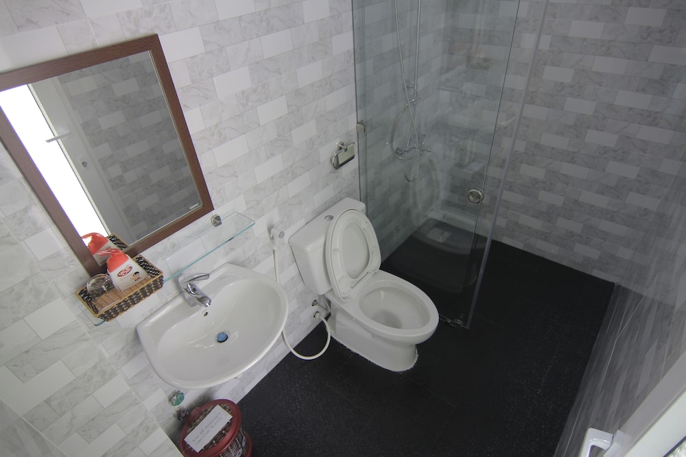 Chau Plus Homestay
