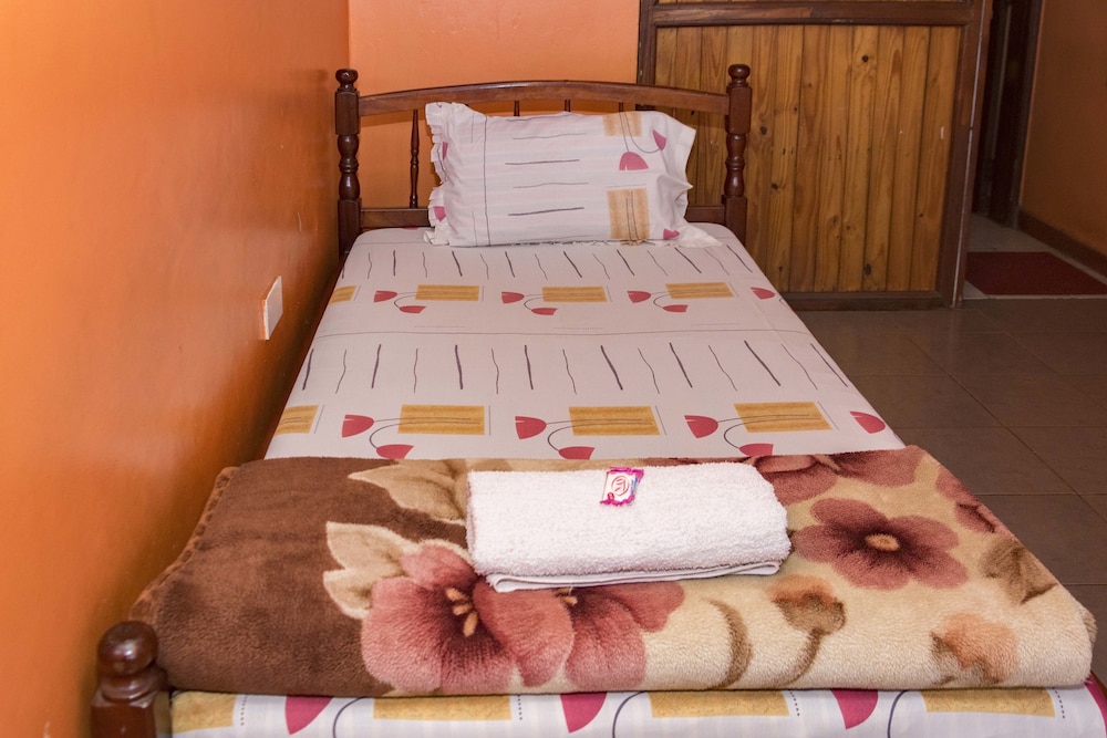 Rosama Guest House