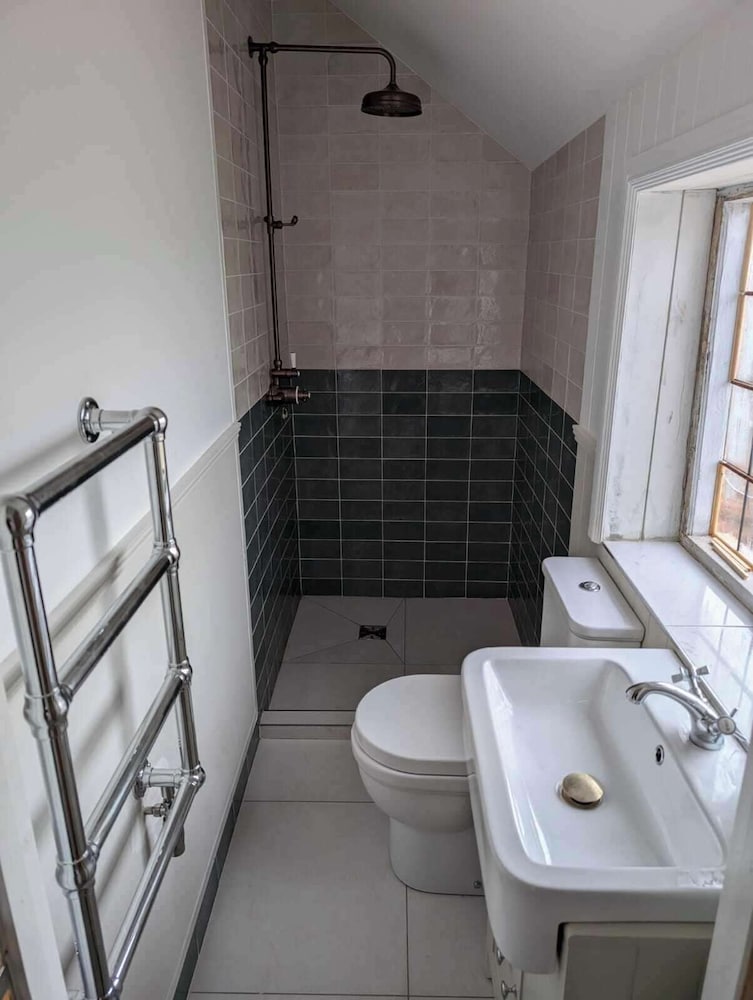 Norfolk Oasis - Modern 2-bed Apartment