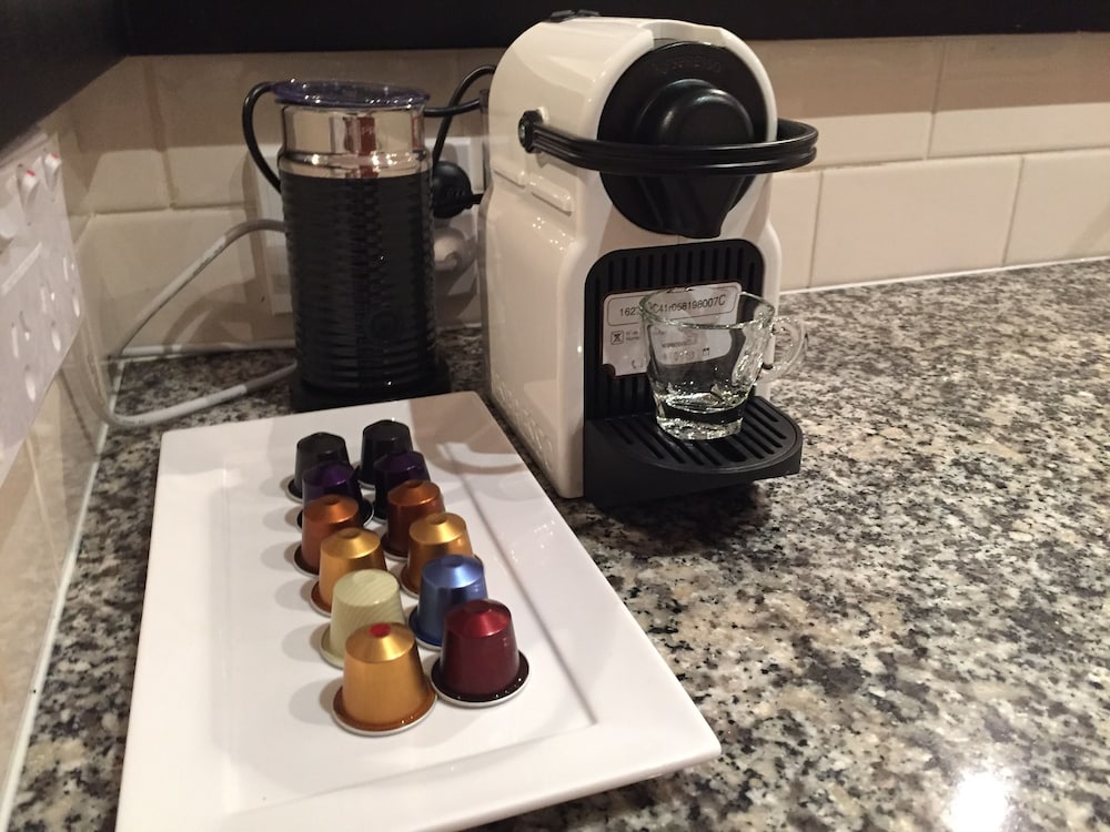 Luxury 2BR Apartment at Central Location