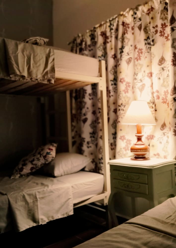 CPHHOSTAL
