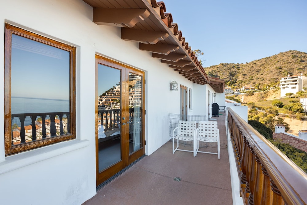 Camino De Flores by Avantstay Views Pool Beach Access Community Amenities