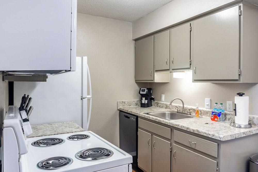 Landing at Echo Trail Apartments - 1 Bedroom In..