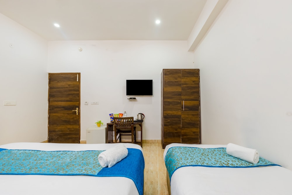 Hotel The Kiara - Complimentary Oneway Airport Transfer