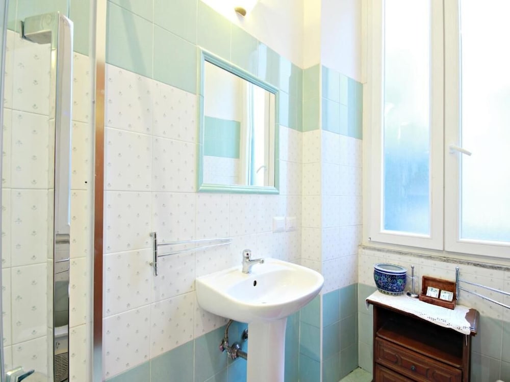 Room in B&B - A Casa Boschi Near Vatican Family Room