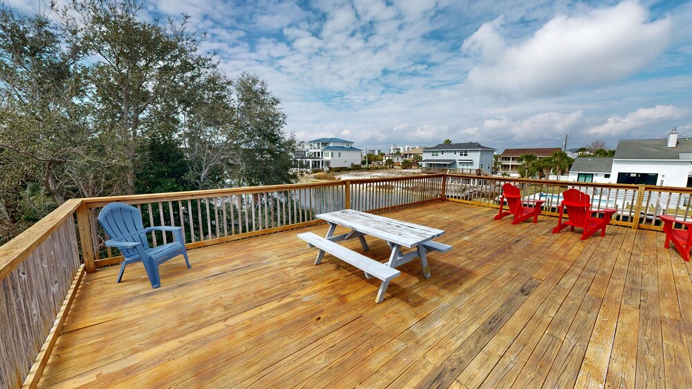 Holiday House 5 Bedroom Home