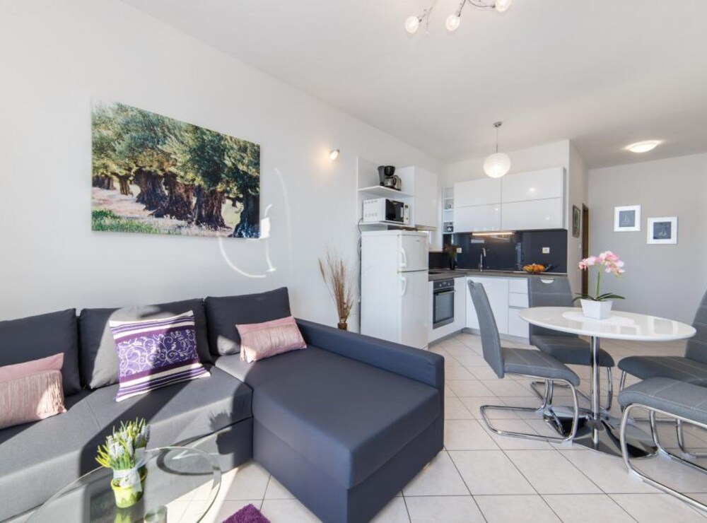 Apartment Tafra 1