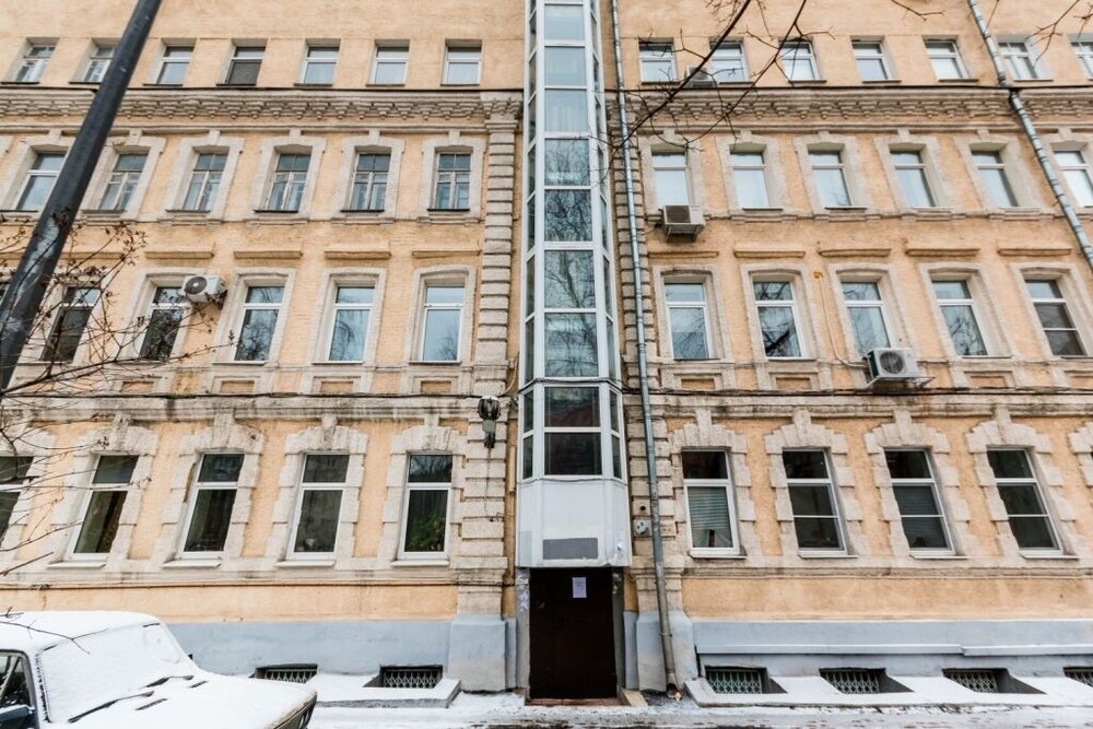 Apartment on Oruzheinyi 13 bld 2