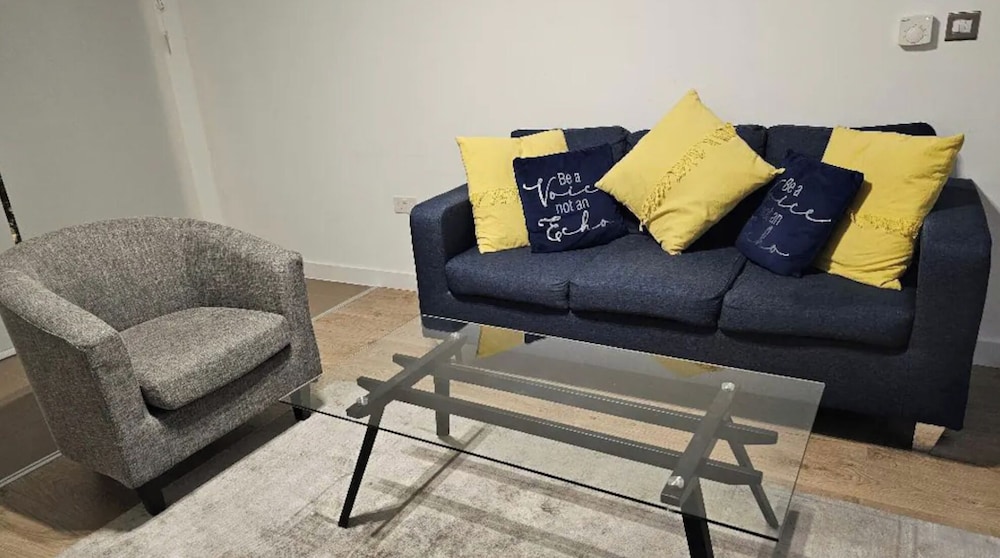 Amazing Flat With City View Near Stratford Station