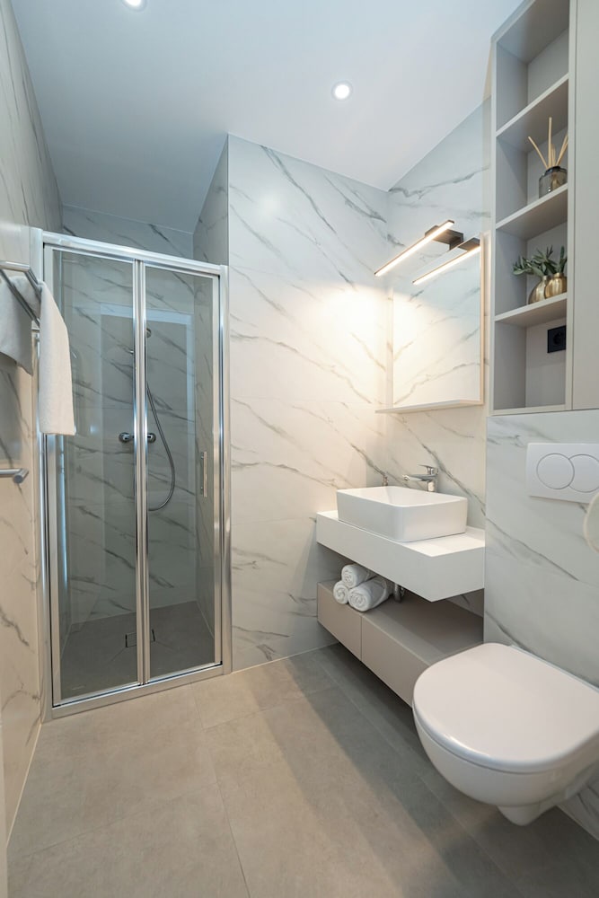 Break penthouse -three bedroom apartment