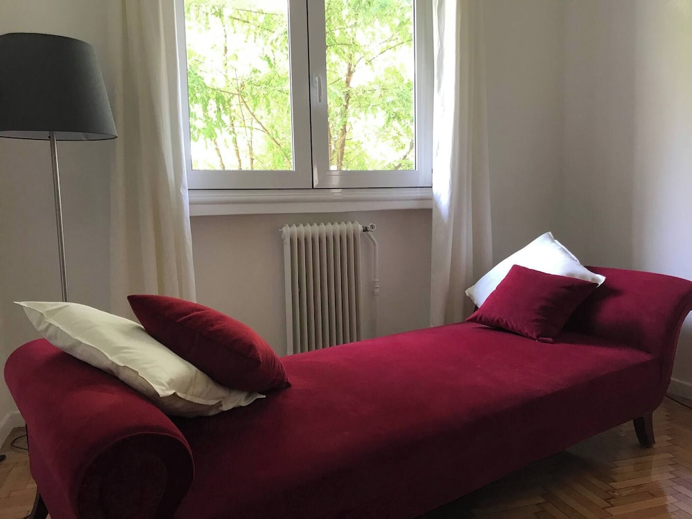 Beautiful Apartment In Central Athens, Pangrati No2443