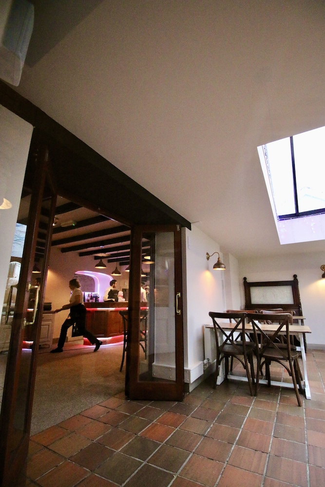 Photo 46