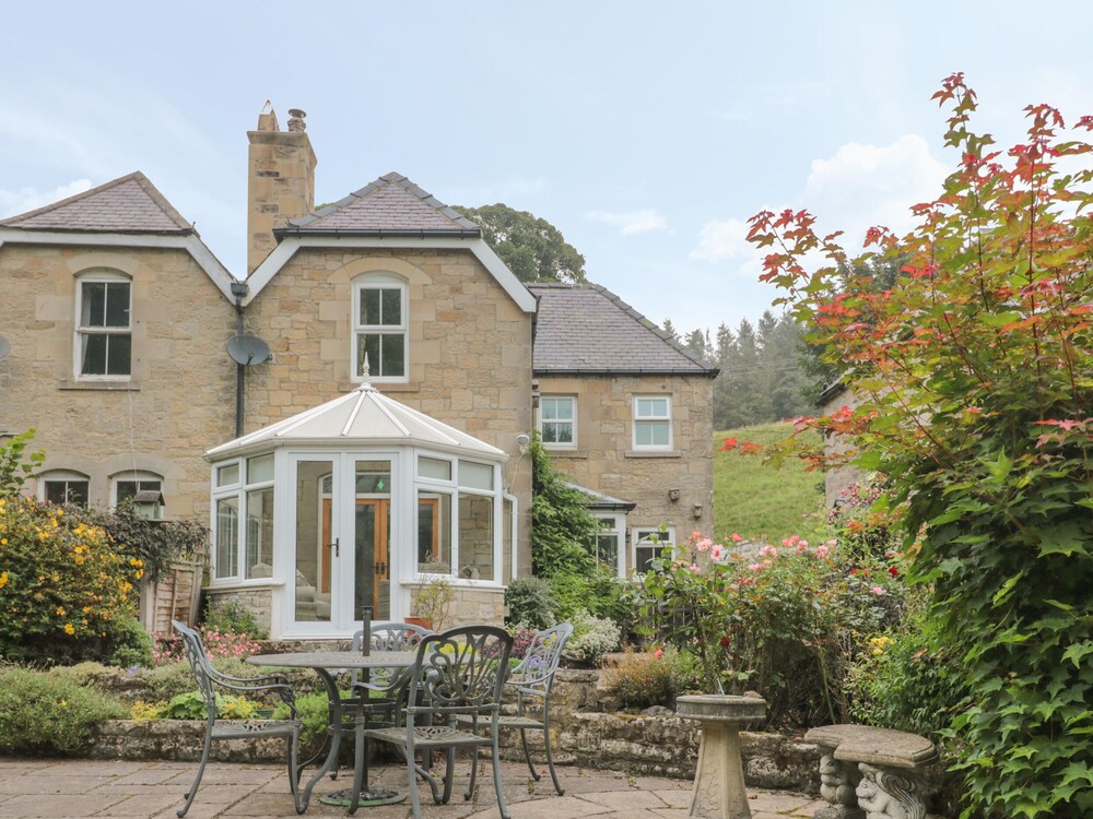 Red Squirrel Cottage, 5 Biddlestone