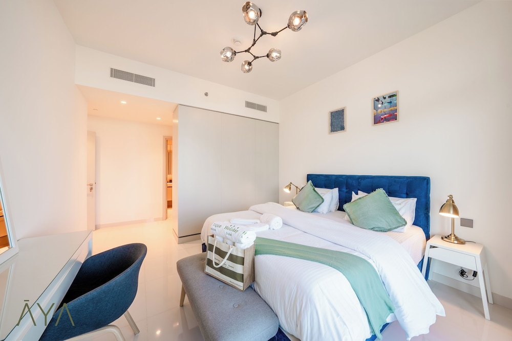 Luxurious 2BR at Sunrise Bay