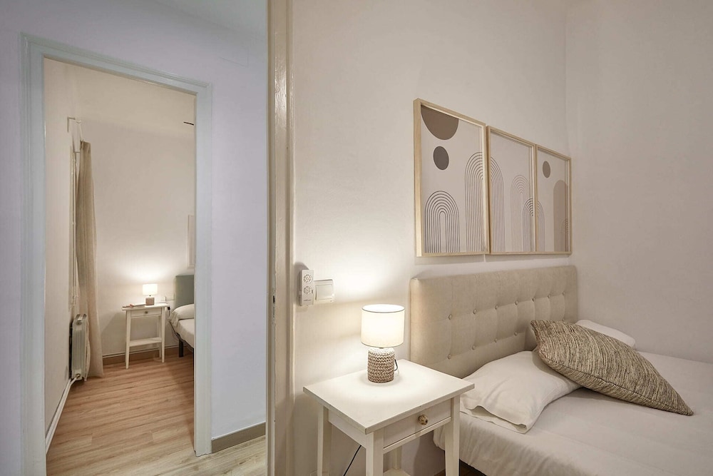 BBarcelona Calabria Flat