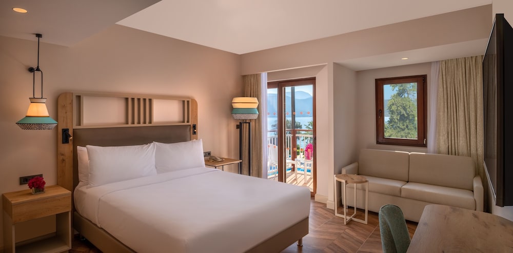 DoubleTree by Hilton Bodrum Isil Club Resort - ULTRA HER ŞEY DAHIL - Image 124