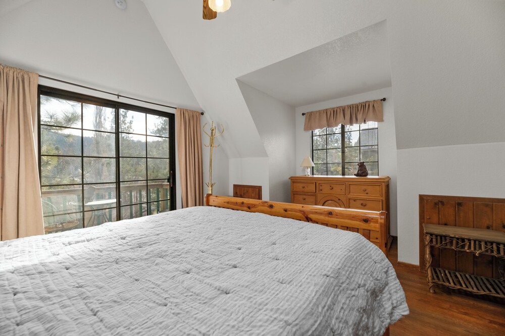 Little Bear Lodge