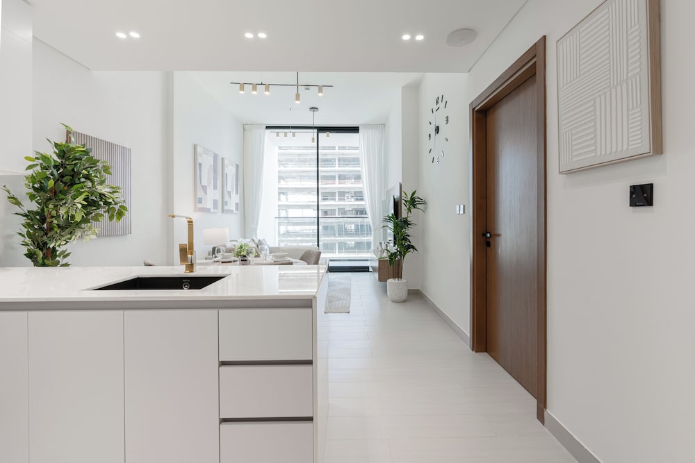 Binghatti Amber Residences- JVC