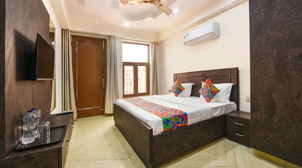 Hotel Greysky Residency New Delhi