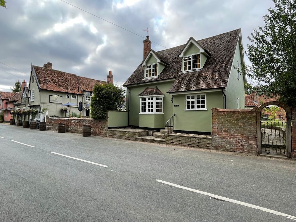 The Peacock Inn