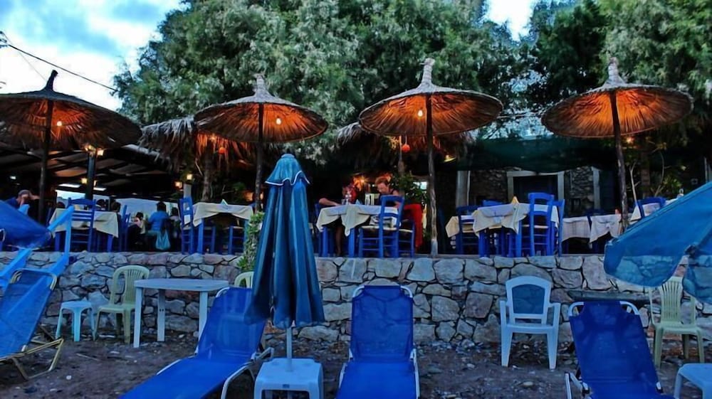 Dimitra Apartments