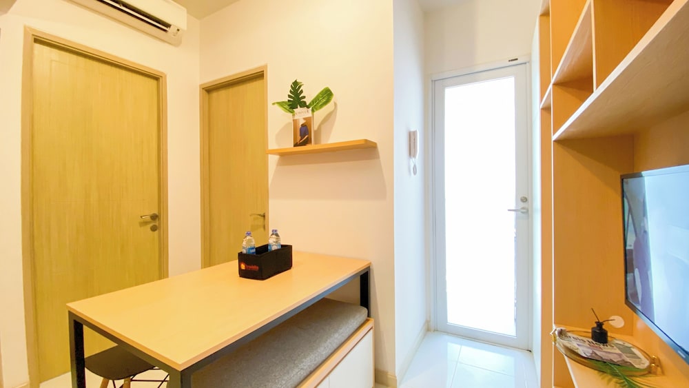 Comfortable And Simply 2Br At Tokyo Riverside Pik 2 Apartment