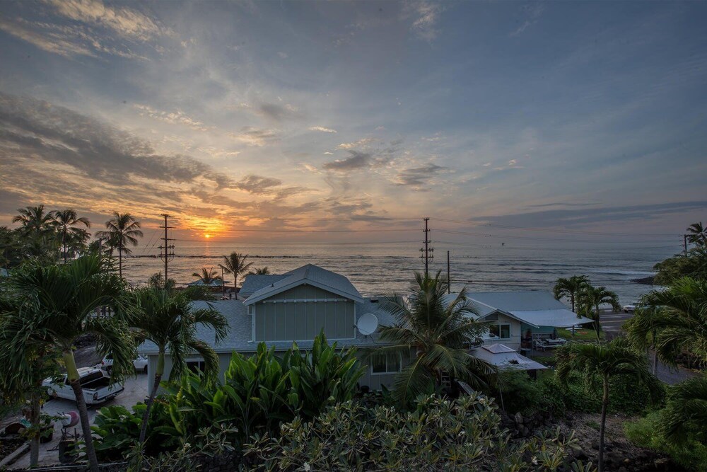 Penthouse - Spectacular Ocean Views - Across From Snorkeling Beach- Vrkcv