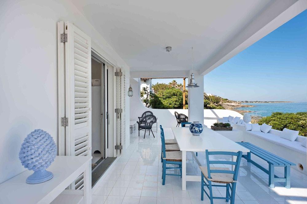 Casa Blu en Syracuse — balance & terrace