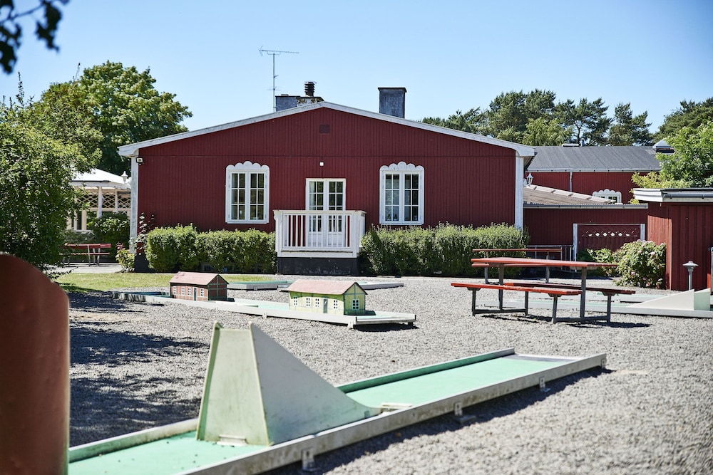 Rønne Vandrerhjem - Hostel